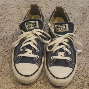 Blue Converse All Star size 6.5 men's ( 8.5 if converted to women's)